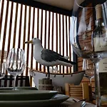 Innova Travelvir - Mobhome Larus *